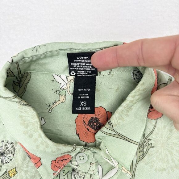 Disney Our Universe Tinker Bell Shirt Womens Size XS Green Floral Button‎ Front - Picture 7 of 10